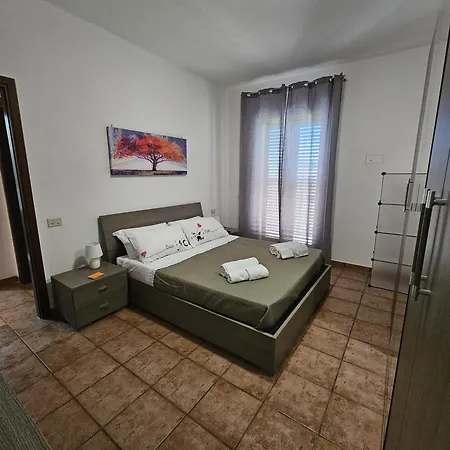 Nika Holiday Home Casteldaccia Exterior photo