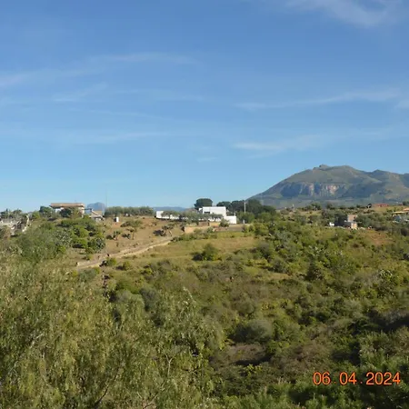 Nika Holiday Home Casteldaccia Exterior photo